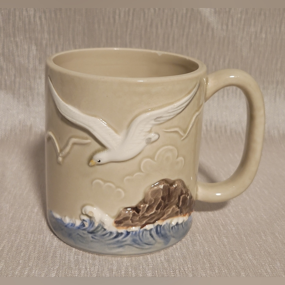 Vintage Otagiri Hand Painted Embossed Seagull Mug